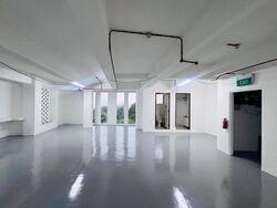 Sam Tat Warehouse (D12), Retail #566900301